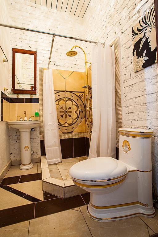 Guest House De Rishelye Odesa Exterior photo